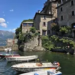 Casa Rosa 아파트