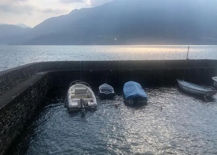 Casa Rosa Apartment Dervio